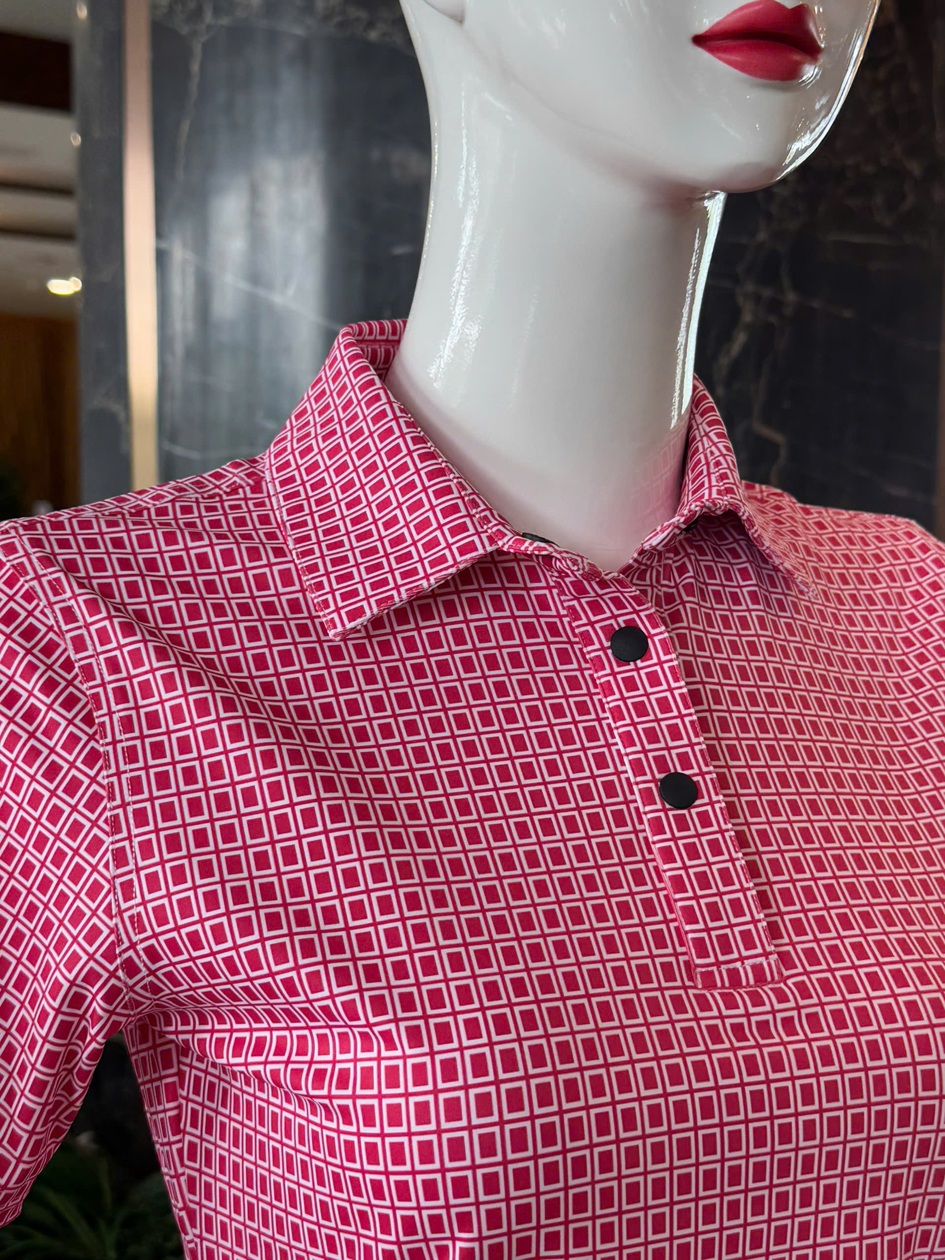 Áo golf nữ Passio - Ô vuông đỏ